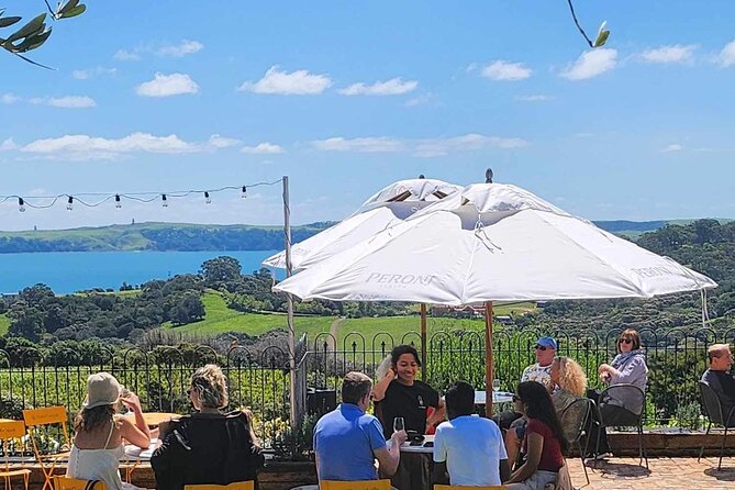Waiheke Island Hop-On Hop-Off Explorer Bus - Building a realistic six-hour plan