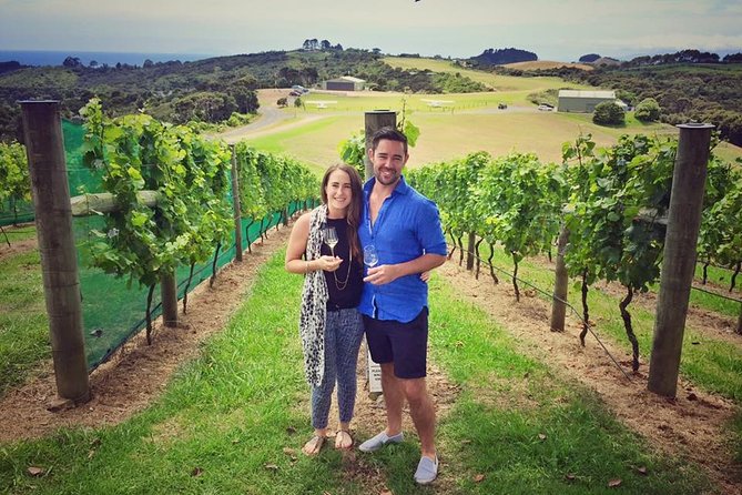 Waiheke Island Premium Wine Tour with Tastings - The guides are a major part of the value