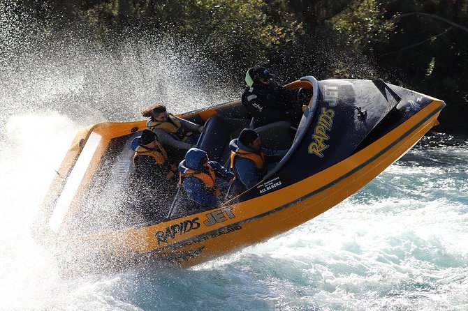 Waikato River Jet Boat Ride from Taupo - What happens during the 35-minute route