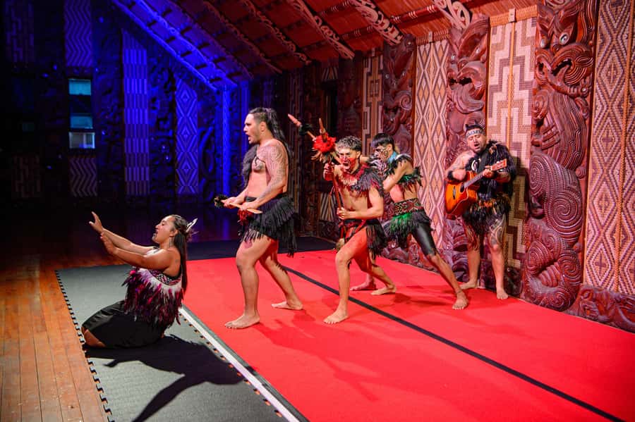Waitangi: Treaty Grounds Hāngī and Concert Combo Pass - Who should book it