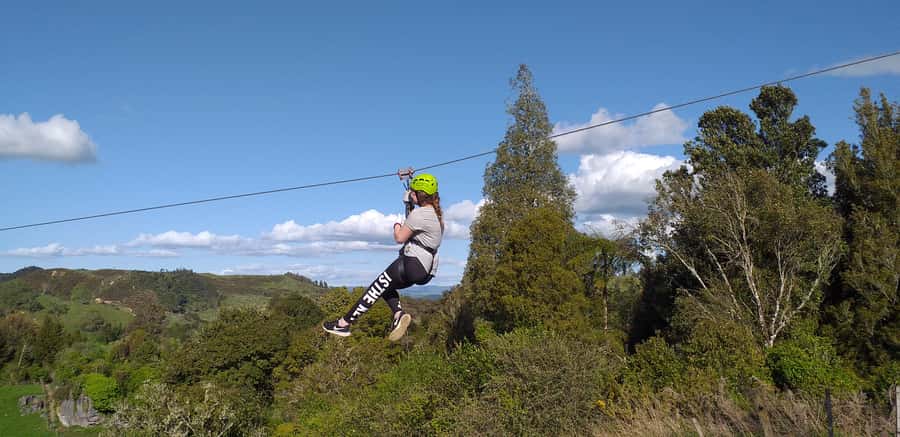 Waitomo Caves 1-Kilometer-Long Zipline Tour - Who should book this course?
