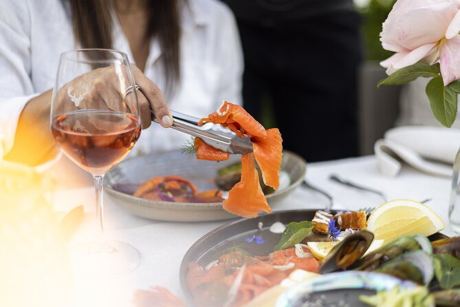Walter Peak Gourmet BBQ Lunch & Queenstown Lake Cruise - How the timing affects your day