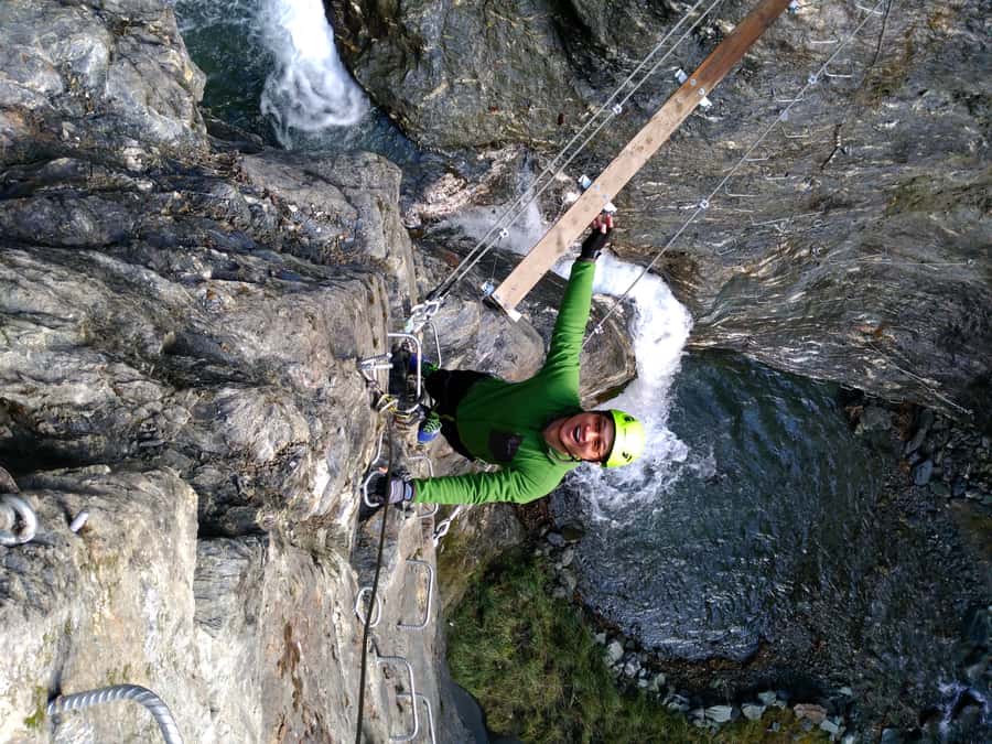 Wanaka: 2-Hour Beginner Waterfall Cable Climb - The practice climb makes the first real move easier