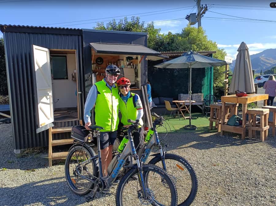 Wānaka And Hāwea: Trail Ride on Bike or E-Bike - Who will enjoy this ride most?