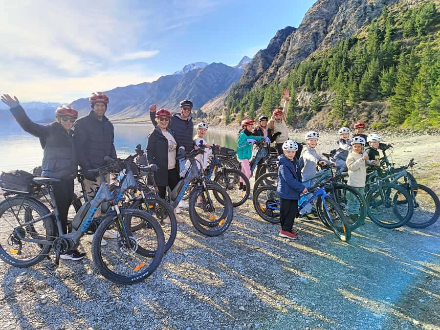 Wānaka And Hāwea: Trail Ride on Bike or E-Bike - Why this route is a smart way to see Wānaka