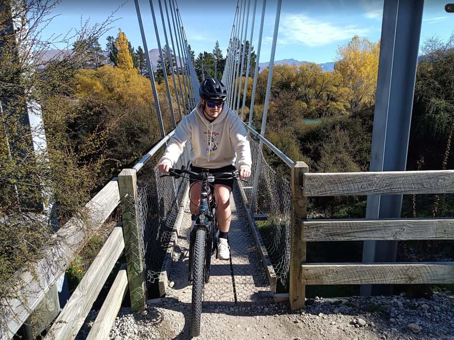 Wānaka And Hāwea: Trail Ride on Bike or E-Bike - The 9:00, 10:30, and 12:30 shuttle departures