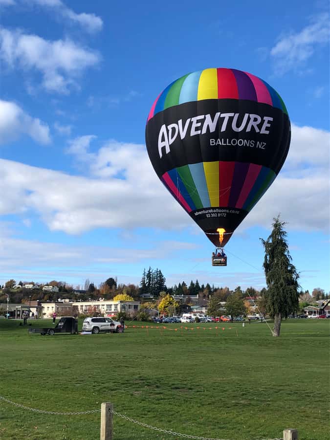 Wanaka: Scenic Hot Air Balloon Flight - Why a balloon is a fine match for Wanaka