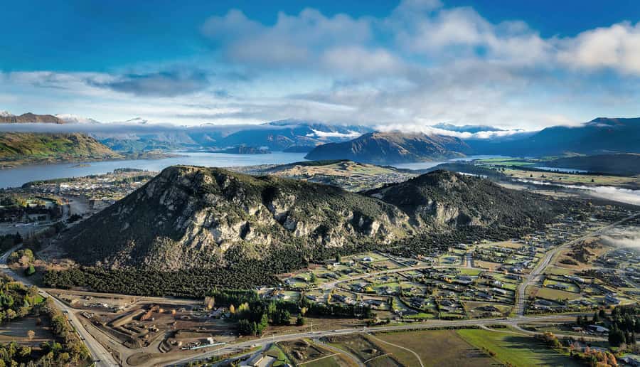 Wanaka: Scenic Hot Air Balloon Flight - The early start is part of the experience