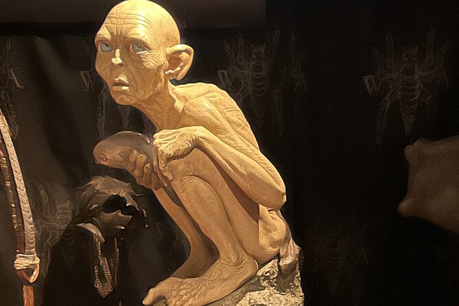 Wellington city heights shared sightseeing tour - Weta Cave keeps the film connection short