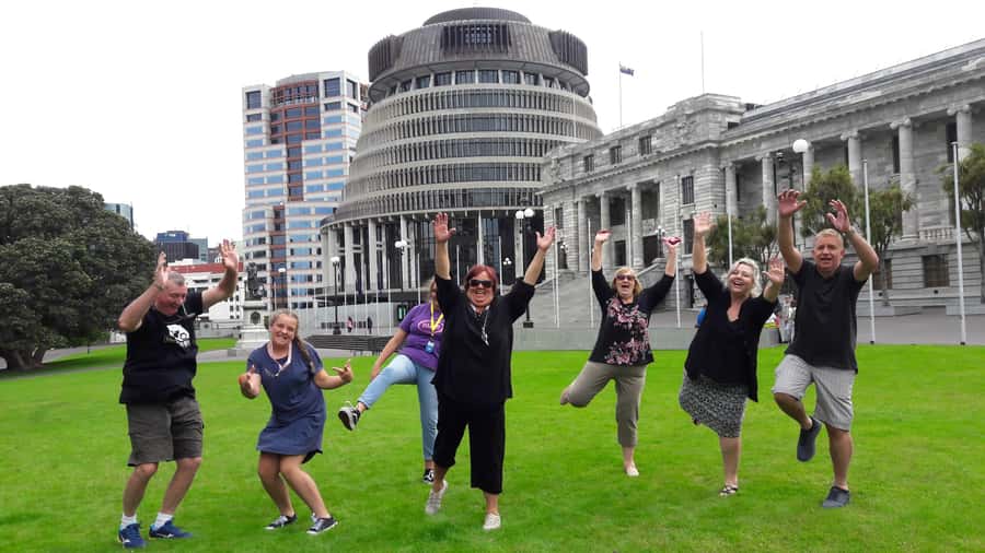 Wellington: Half-Day City Highlights Tour and Cable Car Ride - Lyall Bay and the story of Barrett’s Reef