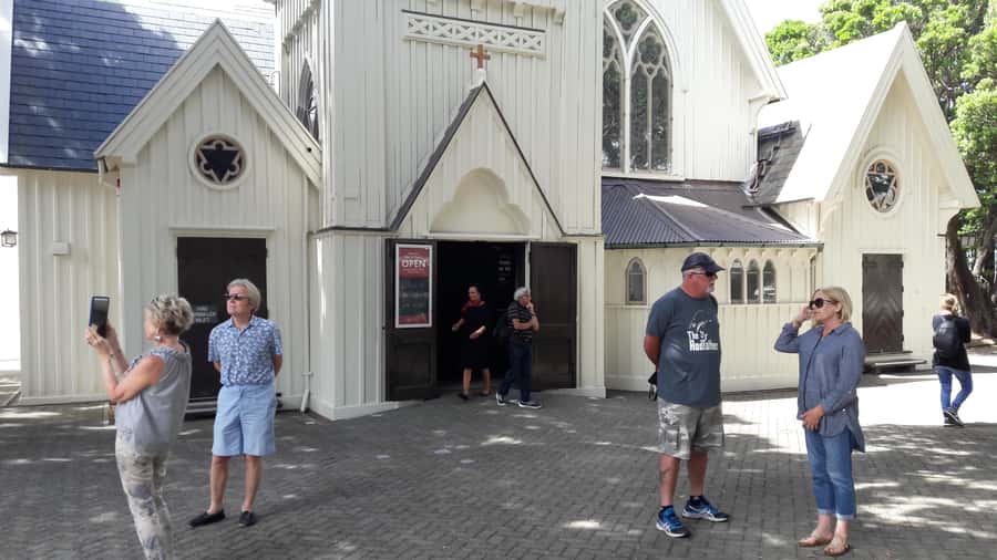 Wellington: Half-Day City Highlights Tour and Cable Car Ride - Gardens, Parliament, and Old St Paul’s