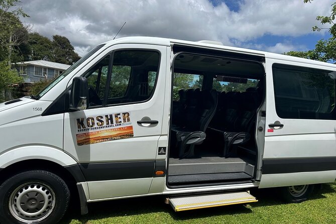 Wellington Jewish Heritage sightseeing tour with a kosher lunch - Cinema, government buildings, and civic Wellington