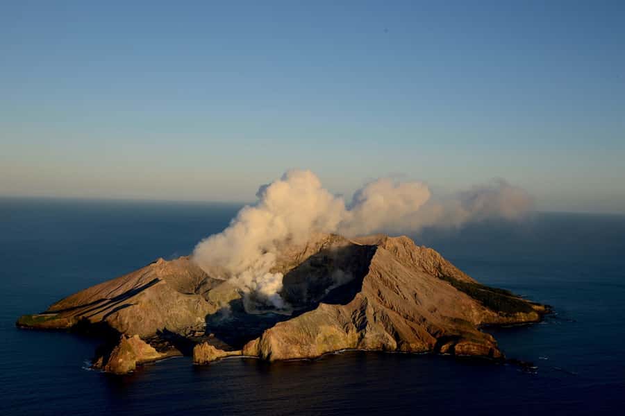 Whakaari - White Island Cultural and Flight Experience - What the one-hour flight includes