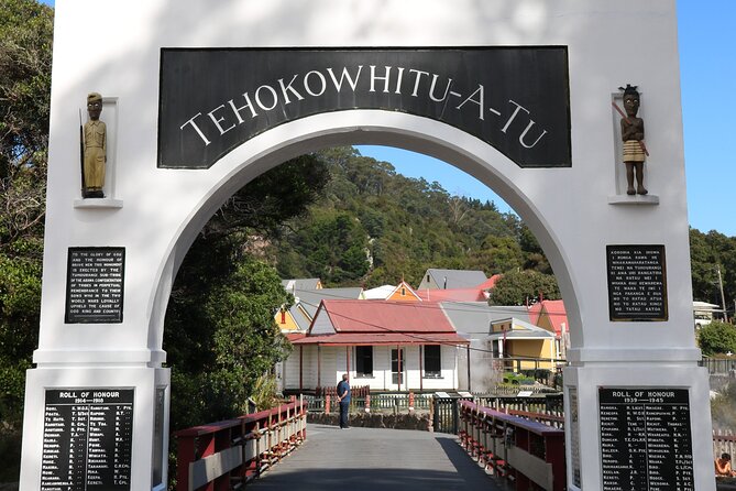 Whakarewarewa Village Guided Tour - The guides are the heart of the experience