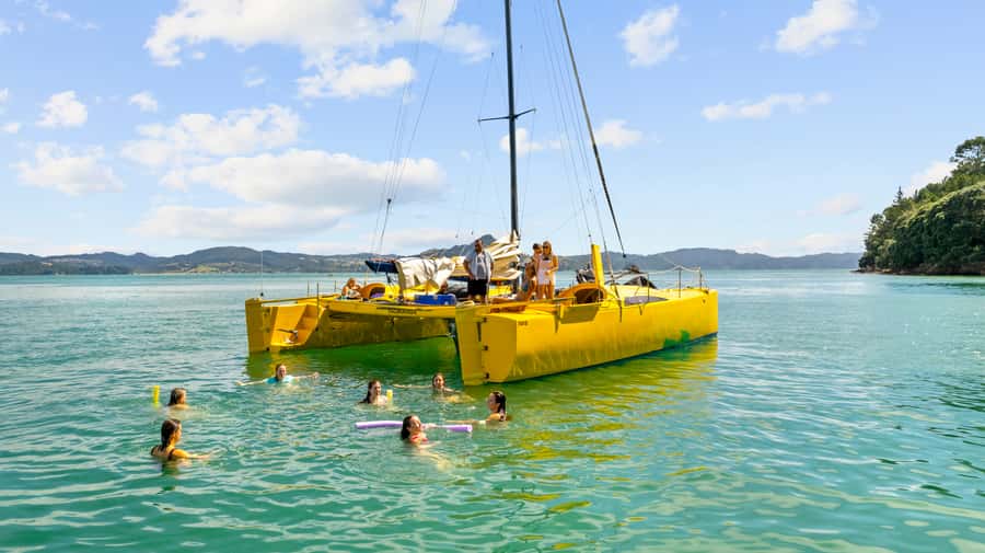 Whitianga: Sailing Trip to Cathedral Cove - Why Cathedral Cove is better from the water
