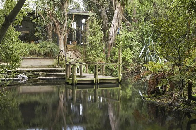 Willowbank Wildlife Reserve Day Entry - Following the leafy paths and waterways