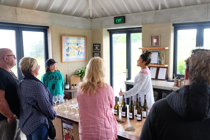 Wine Tour & Maori Culture Wanaka - Boutique wineries and Central Otago tasting